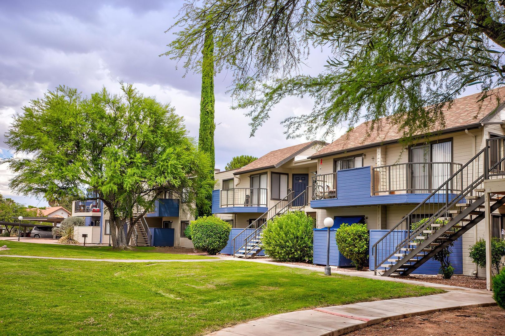 Sierra Vista Apartment: 4250 E. Foothills Dr.