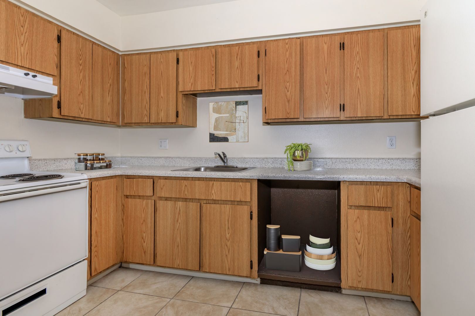 Apartment kitchen — representative home at Lynnwood Apartments.