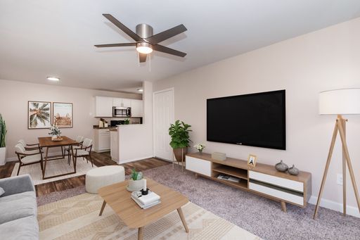 Spacious Two-Bedroom with a Beautiful View – photo 1