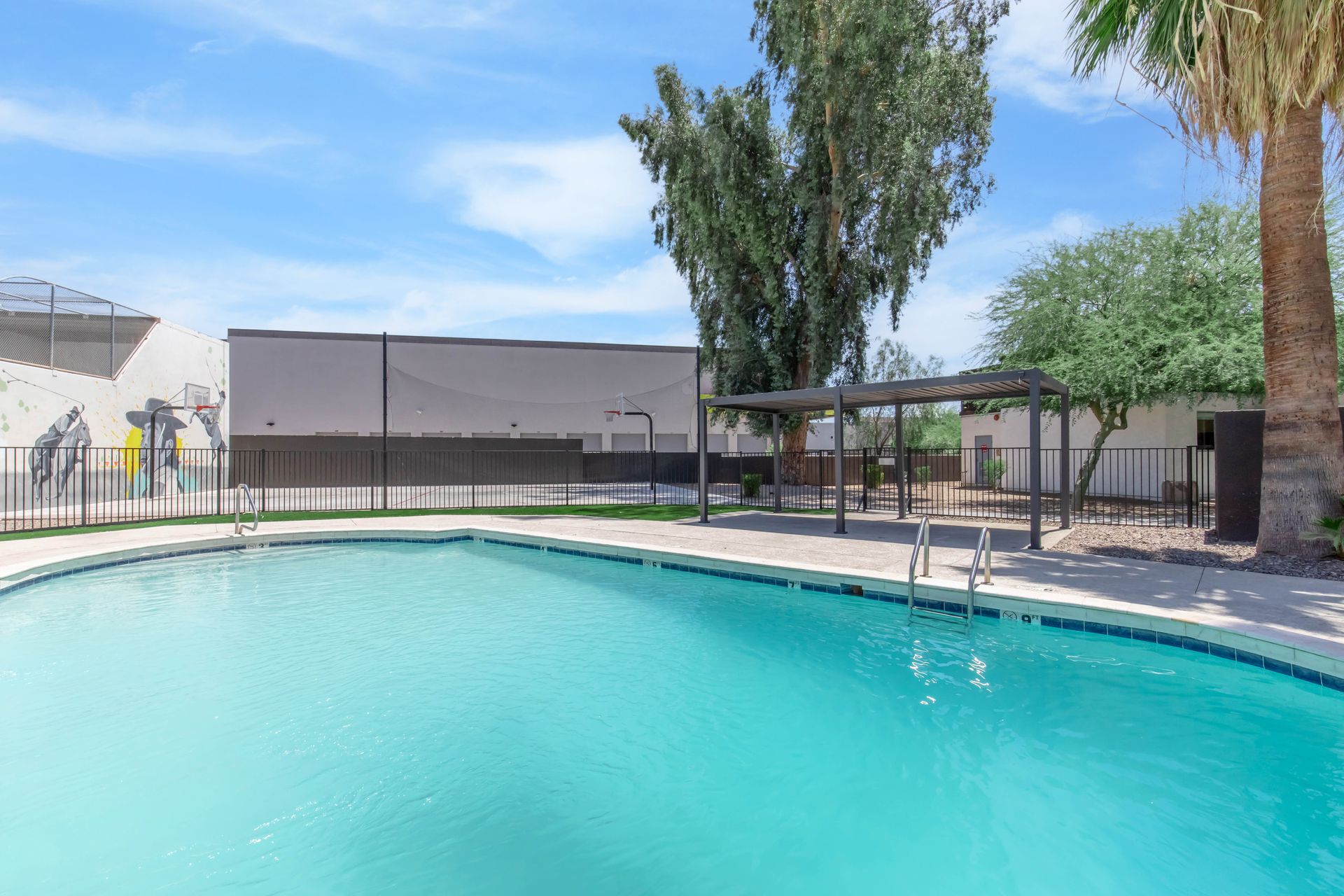 Pool at The Gaucho on Glendale (5 of 8)
