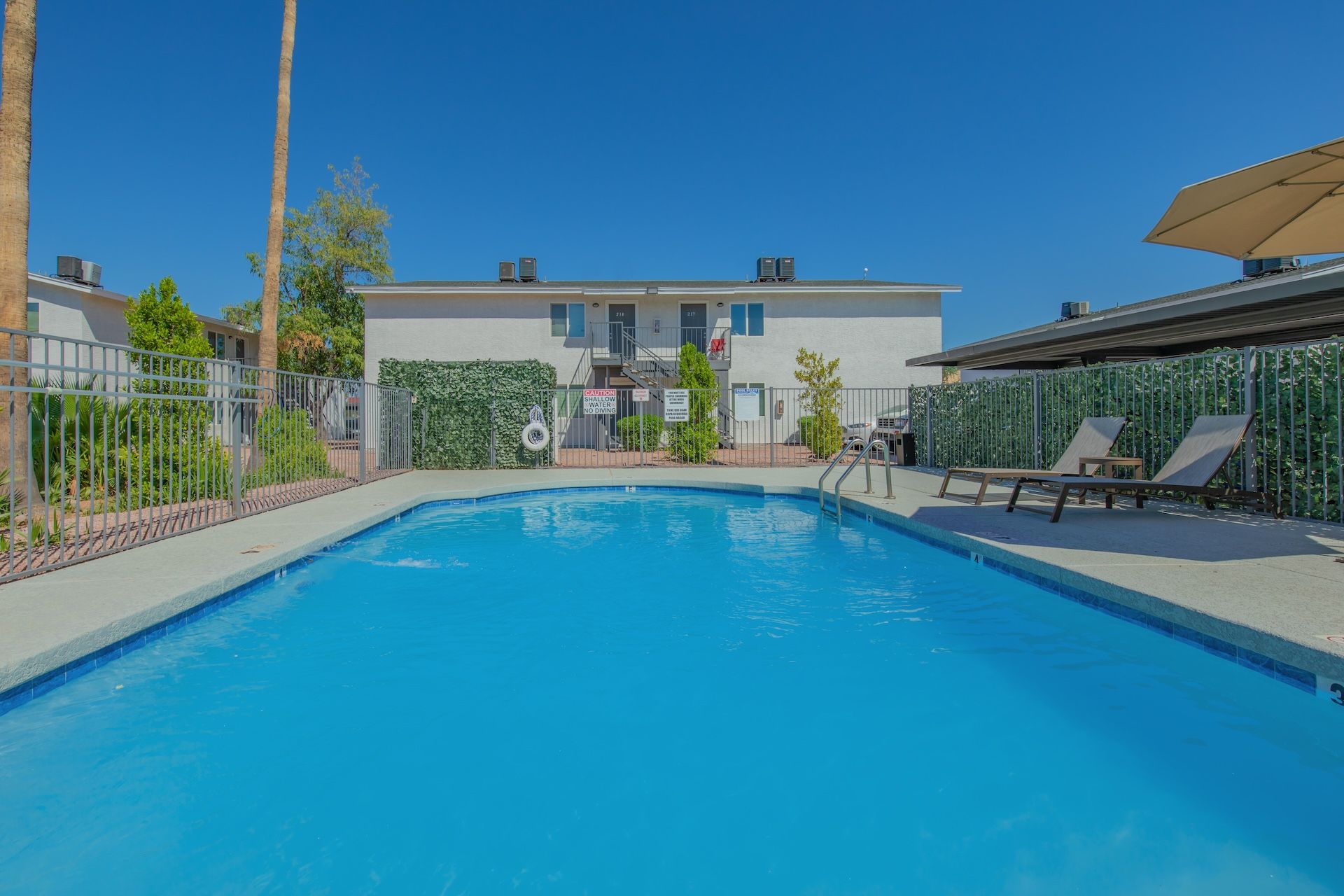 Phoenix Apartment: 15425 N 25th Street