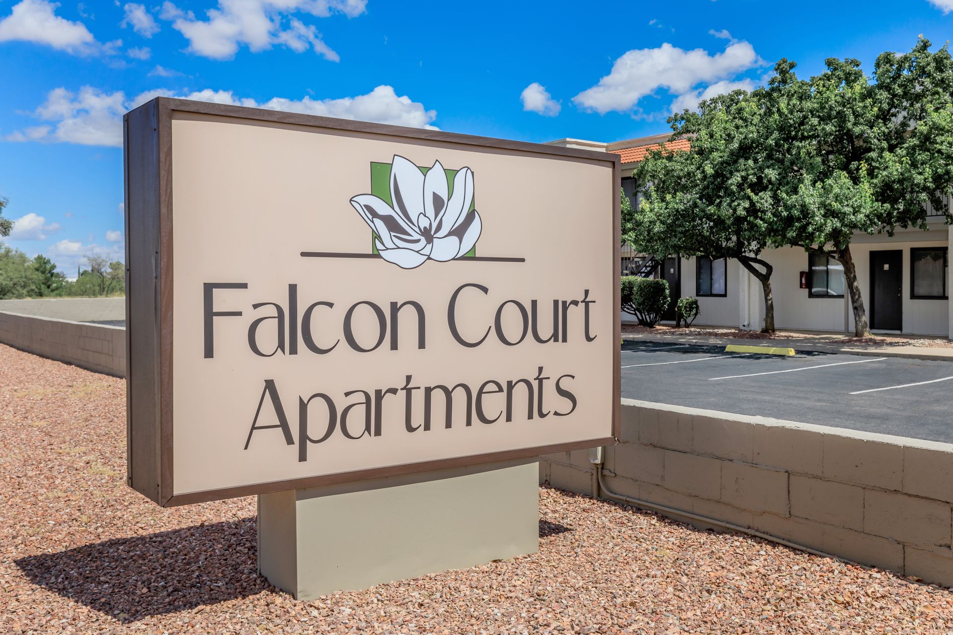 Sierra Vista Apartment: 355 N. 7th St.