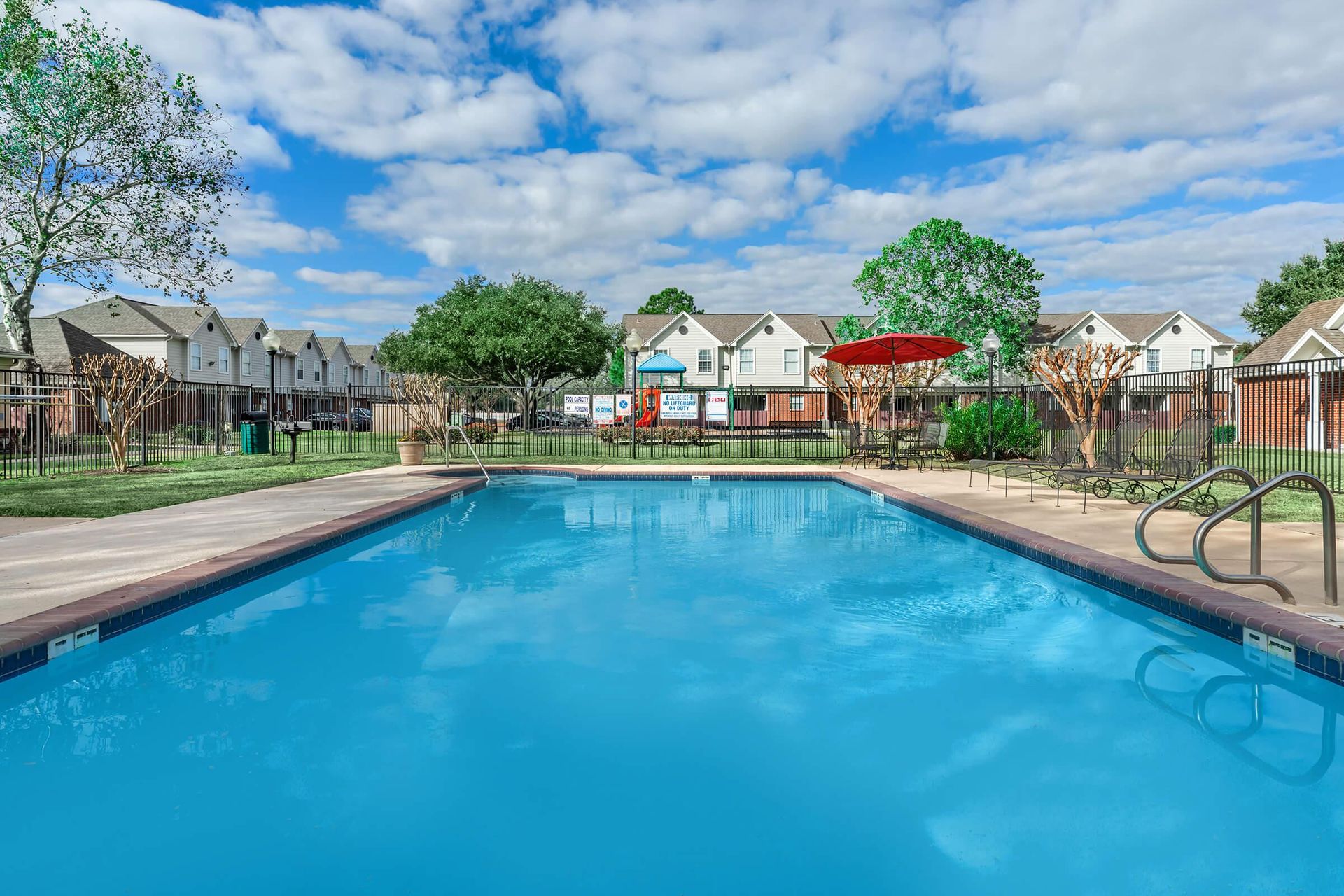 Sovereign Townhomes 8 of 12