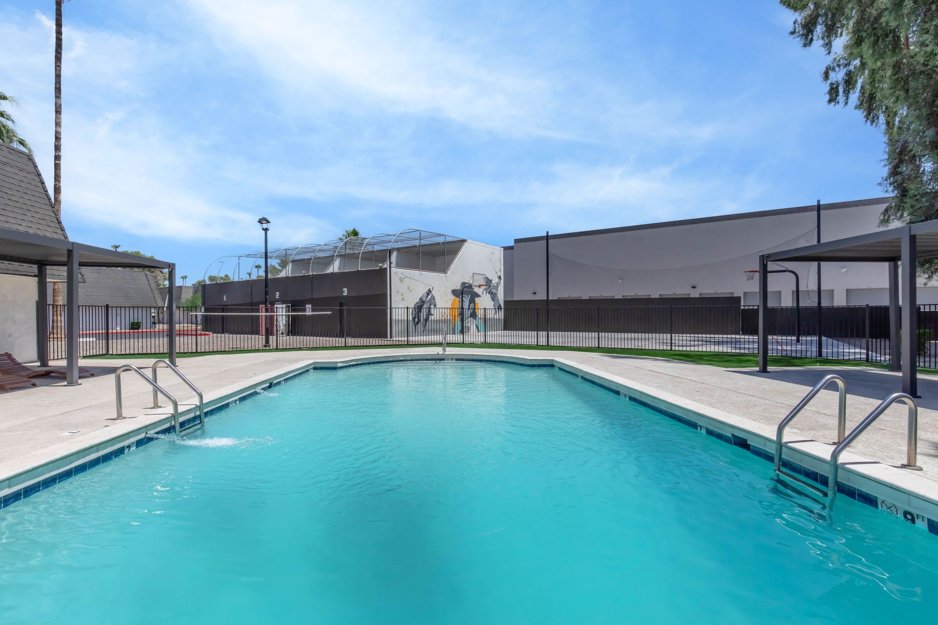 Pool at The Gaucho on Glendale (4 of 8)