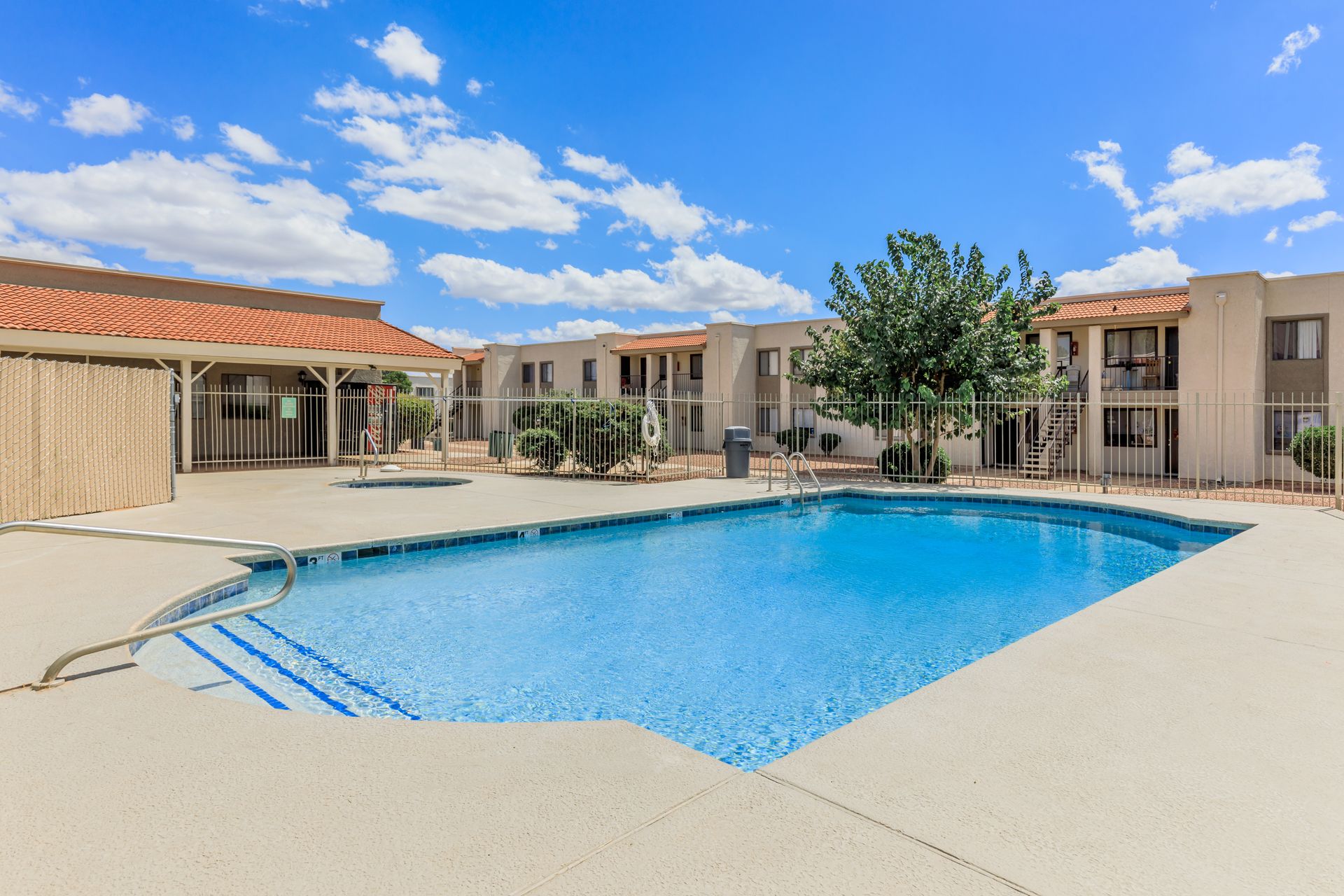 Sierra Vista Apartment: 355 N. 7th St.