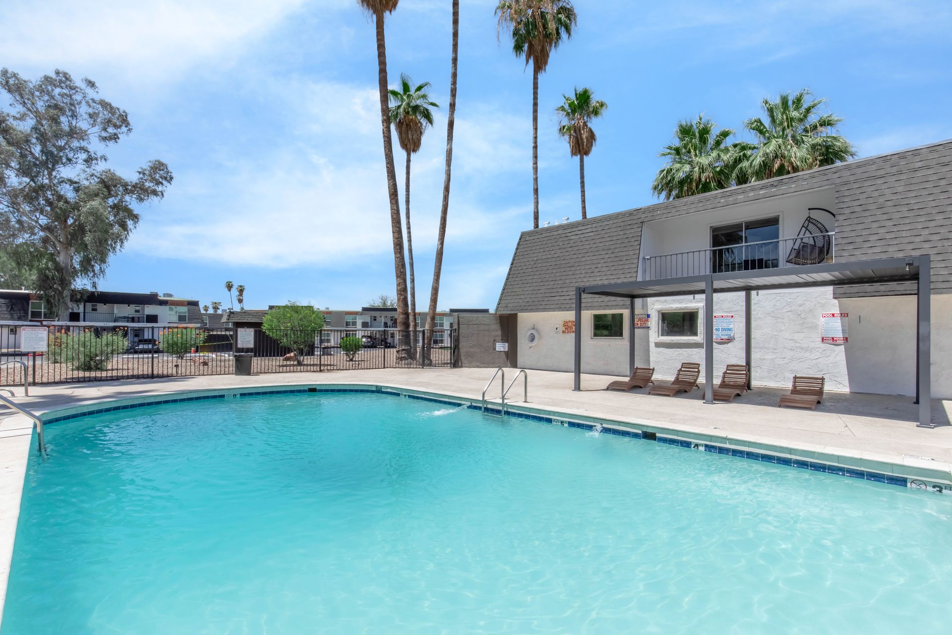Pool at The Gaucho on Glendale (6 of 8)