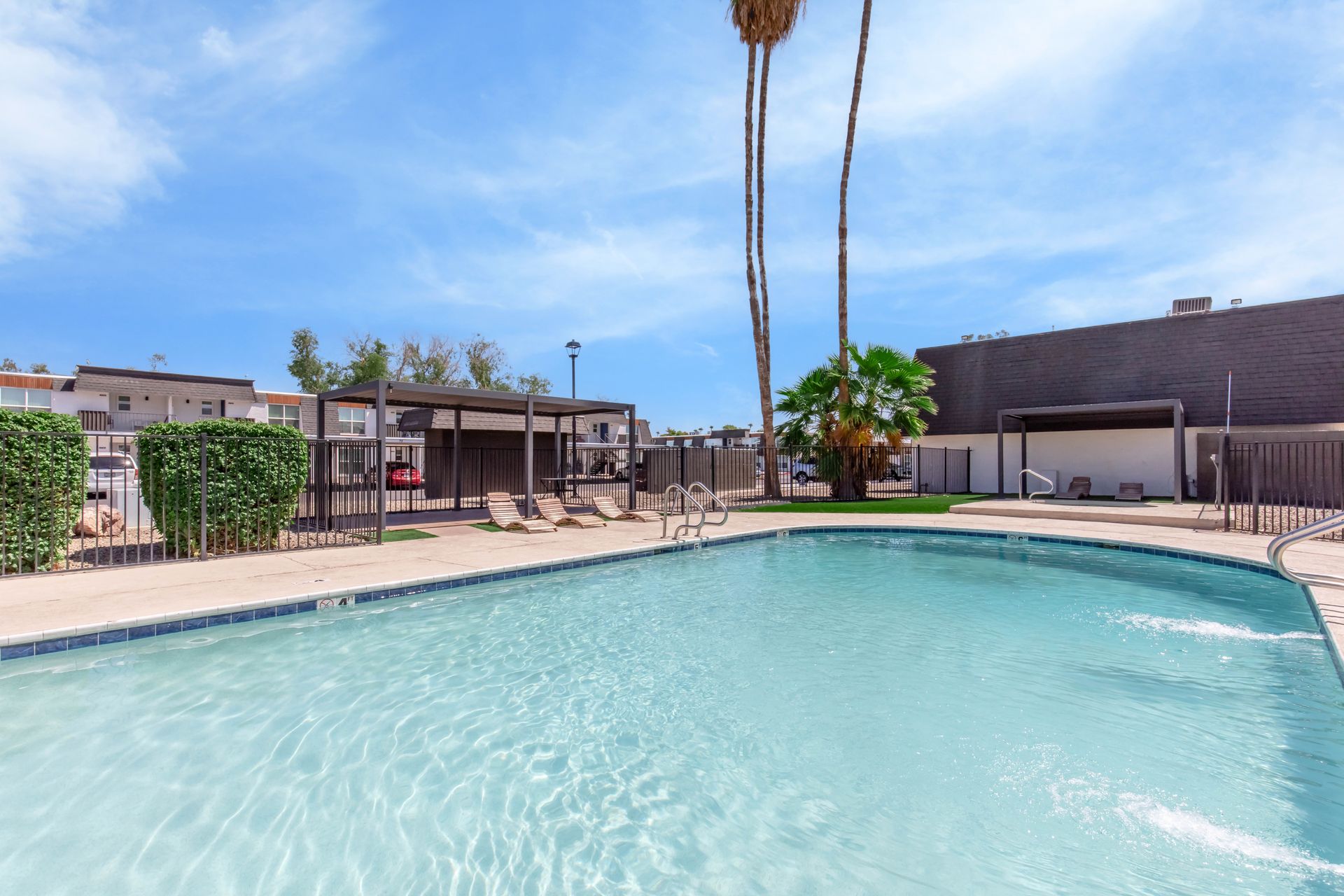 Pool at The Gaucho on Glendale (3 of 8)