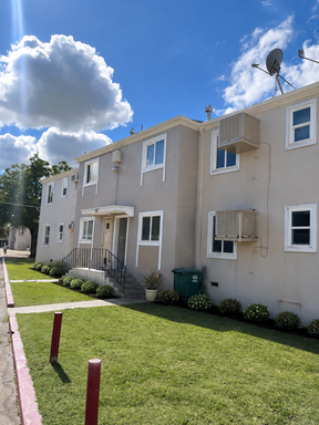 Now Leasing at Brooks Apartments!!! – photo 1