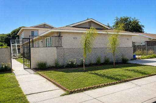 Charming 2-Bed Fresno Gem with Great Location – photo 1