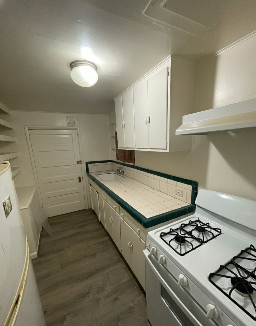 Fresno Apartment: 840 E. Brown Ave