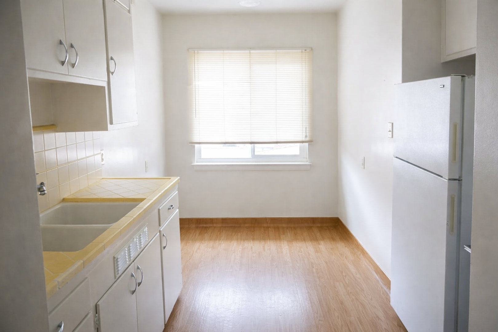 Fresno Apartment: 610-616 W Hammond Ave