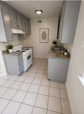 1st Month FREE + FREE 50” TV! Modern 1BR Living in Fresno! – photo 1