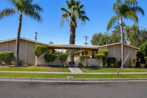 Charming Rental Near Fresno’s Historic Tower District – photo 1