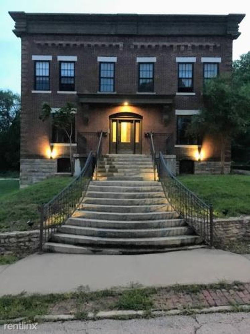Kansas City Apartment: 1820 Washington Street