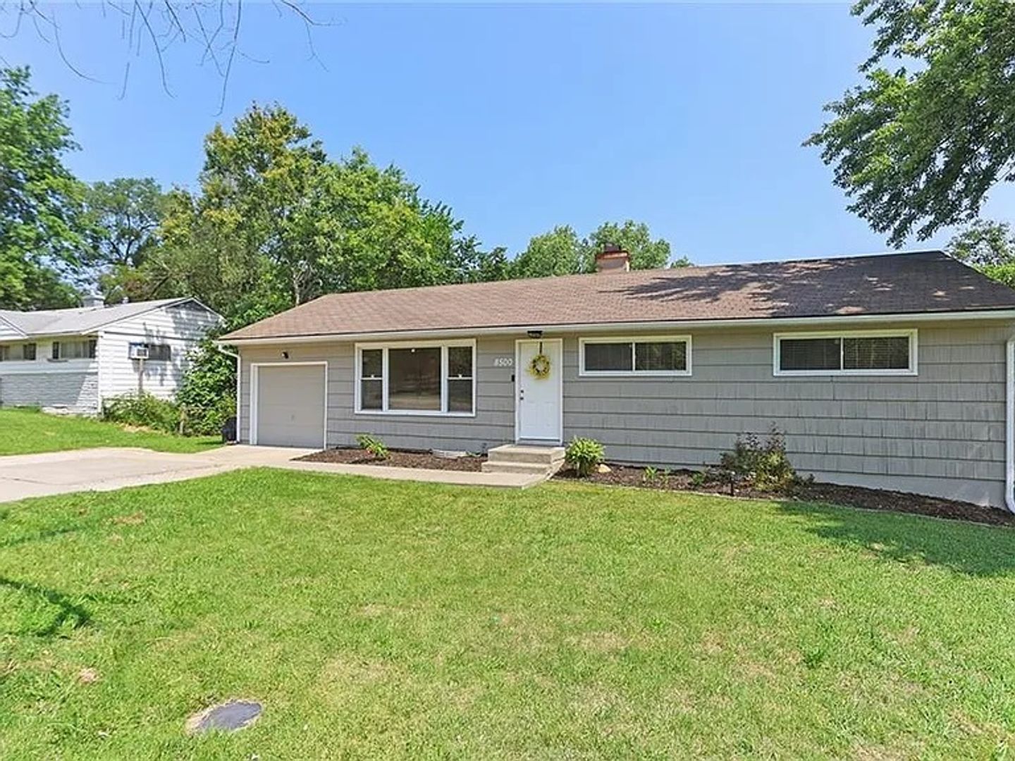 Kansas City House: 8500 Longview Rd.