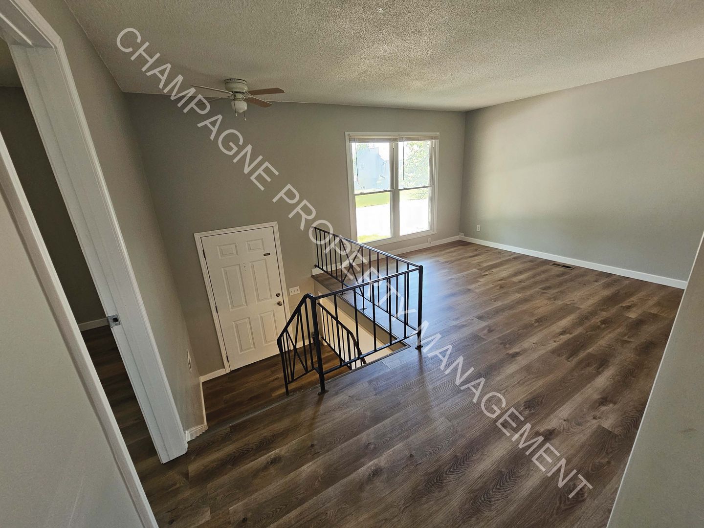 Independence Apartment: 1307-1309 N Arrowhead Ridge