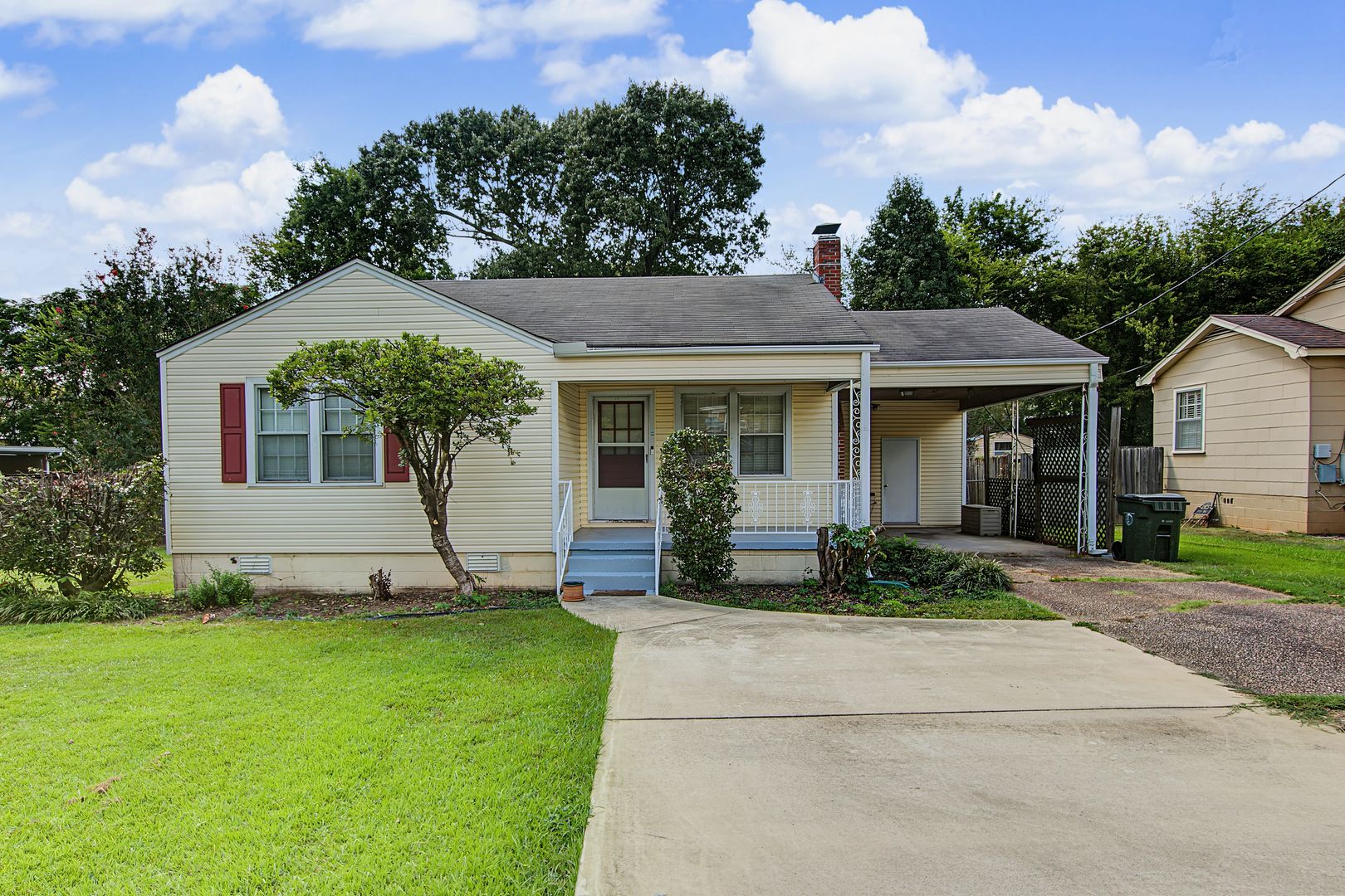 Tuscaloosa House: 2935 Arcadia Dr