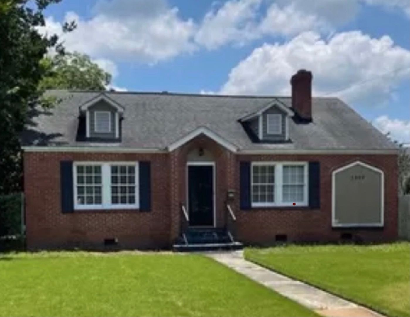 Columbus House: 1500 30th St