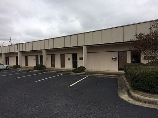 Commercial Unit on Wynnton Rd ready to Rent! – photo 1