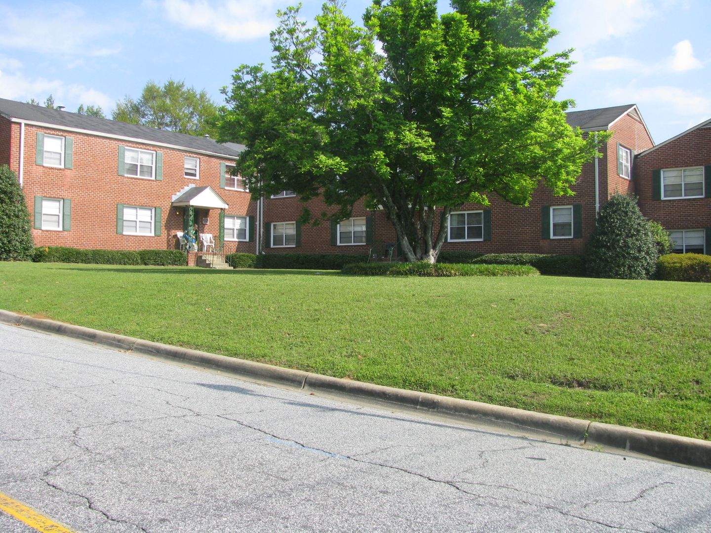 Columbus Apartment: 1941 - 2007 Warm Springs Road