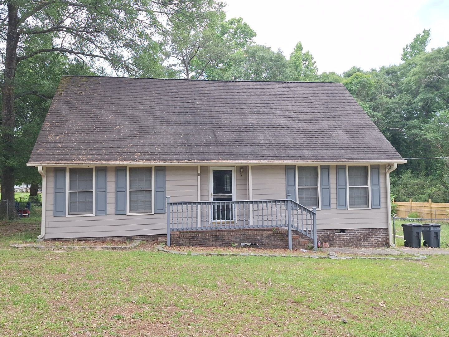 Phenix City House: 7 Rodney Ct
