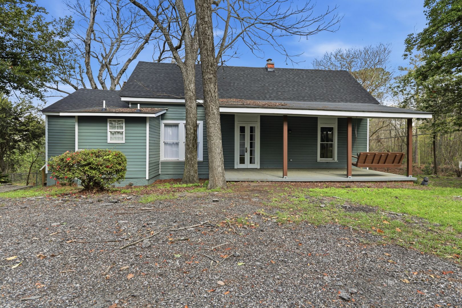 Phenix City House: 1010 Sandfort Road