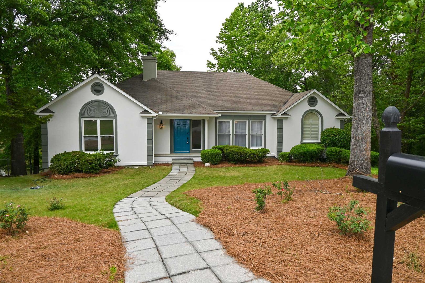 COLUMBUS House: 19 NETTLE COURT