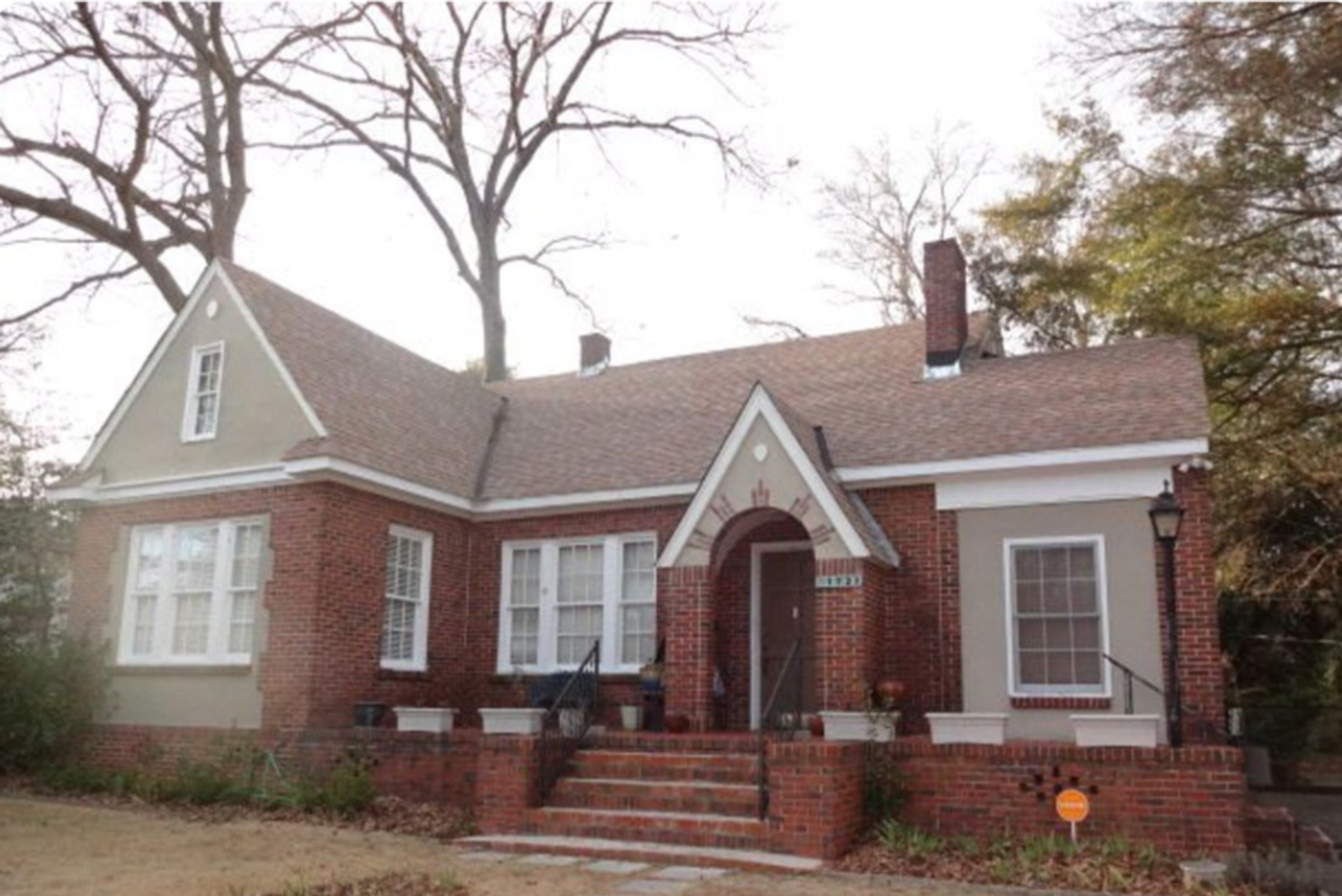 Columbus House: 1721 St Elmo Dr