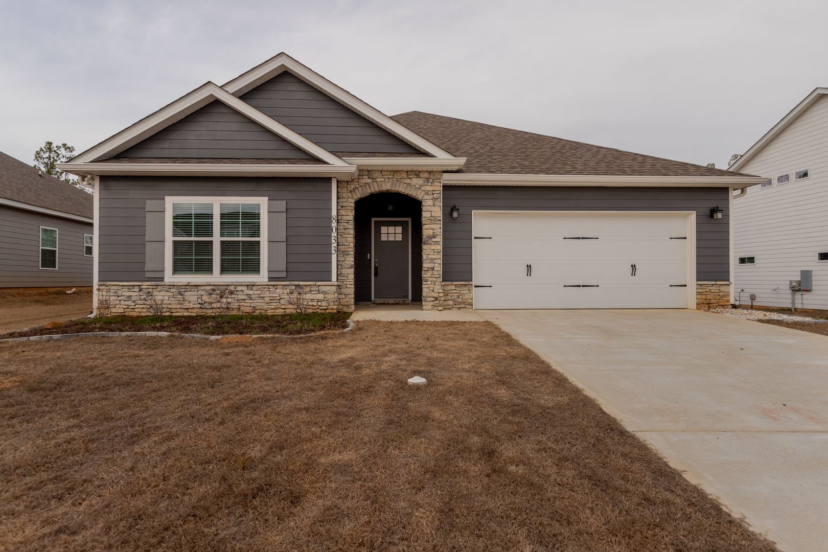 Midland House: 8023 Barton Drive