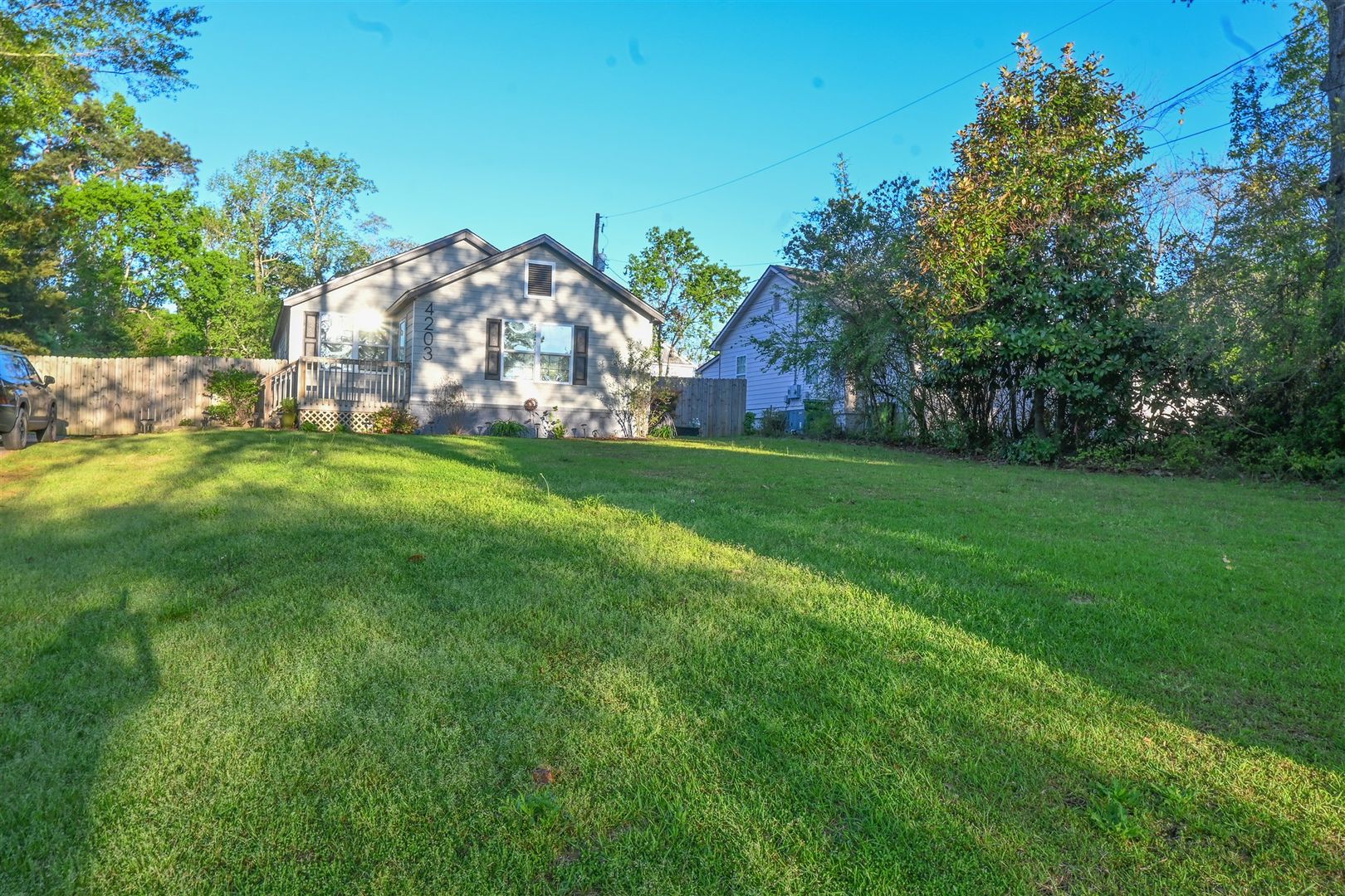 Columbus House: 4203 Anglin Rd