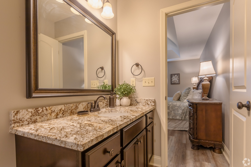 Chandler Reserve 2br/2ba 2br/2ba Middle Townhome (with water view) – photo 1
