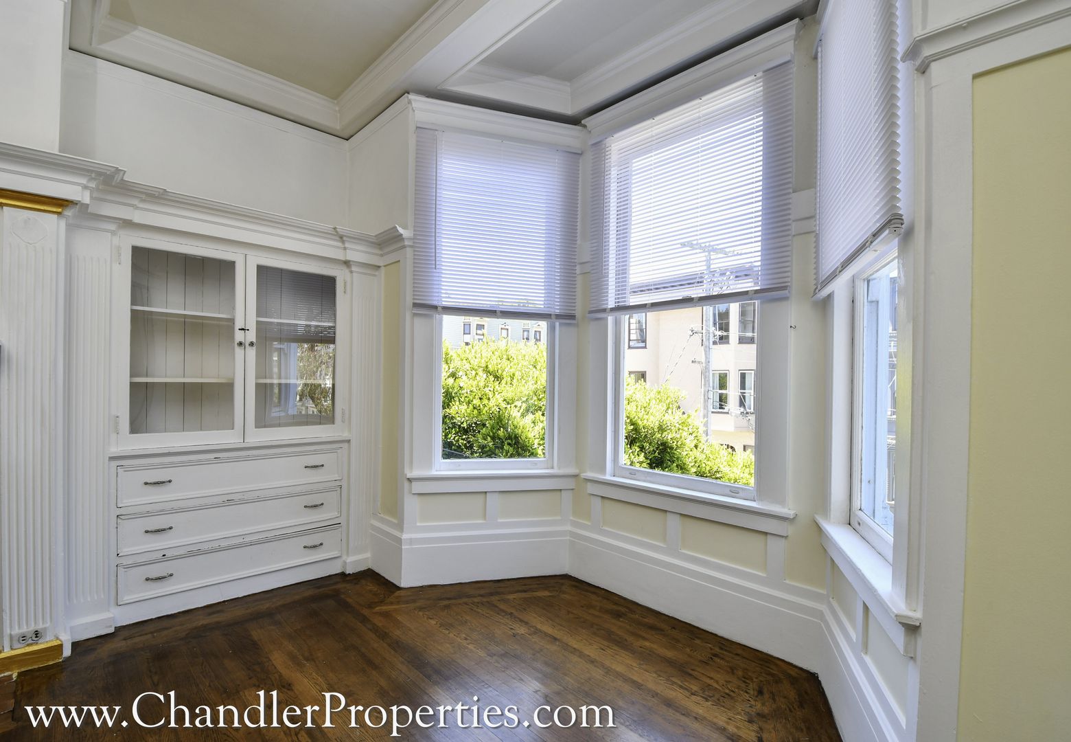 San Francisco Apartment: 652-656 Clayton Street