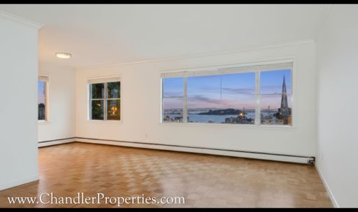 Updated Nob Hill 2BR w/ Iconic Views in Every Room! Parking Available – photo 1