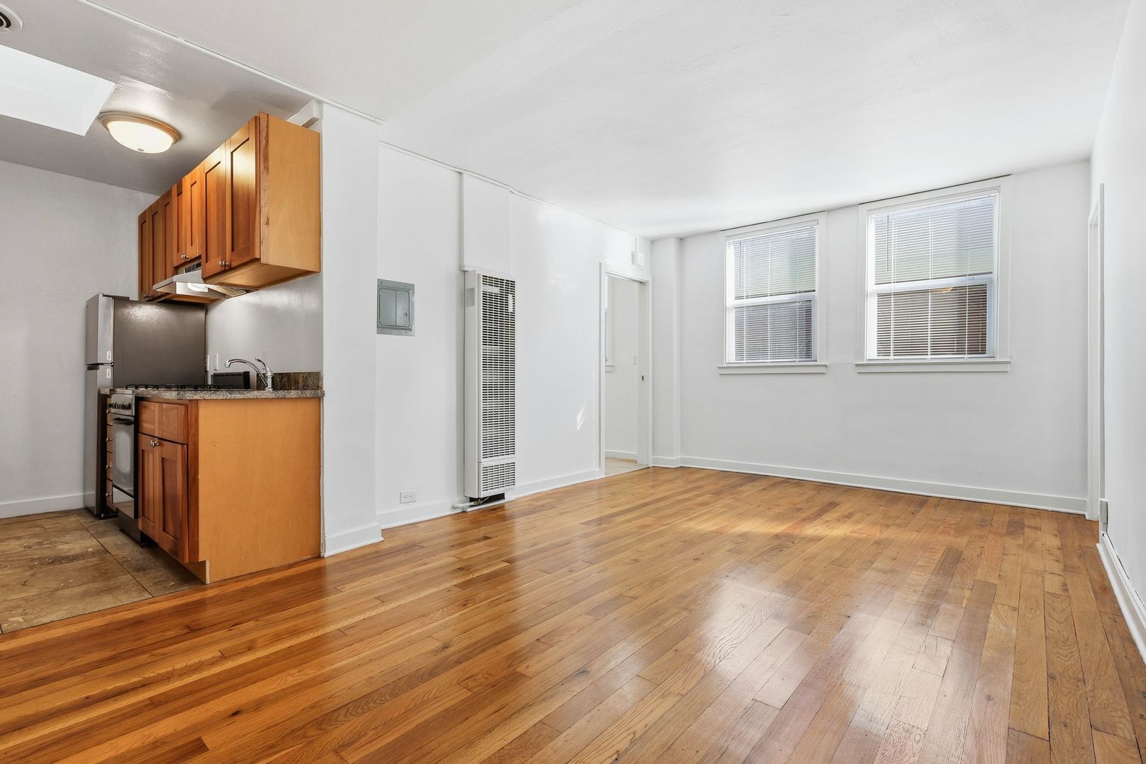 San Francisco Apartment: 50 Cutler Avenue