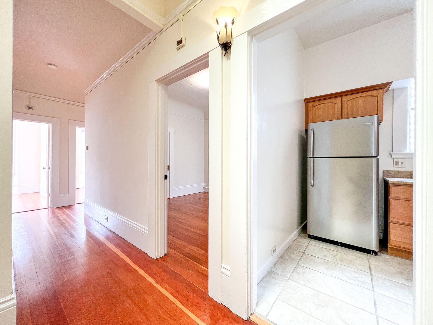 San Francisco Apartment: 1304 18th & 298 Texas St