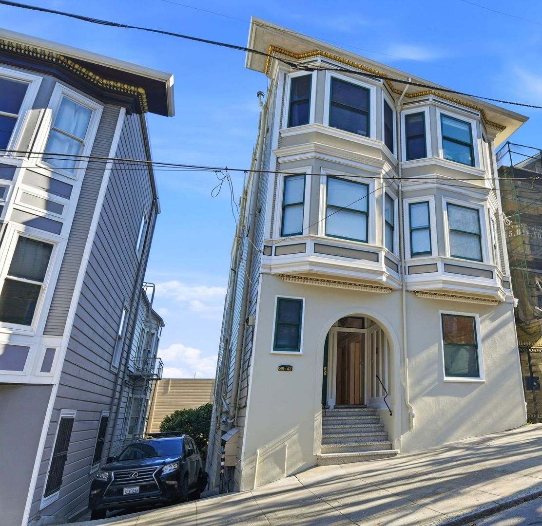 San Francisco Apartment: 38-42 Broderick Street