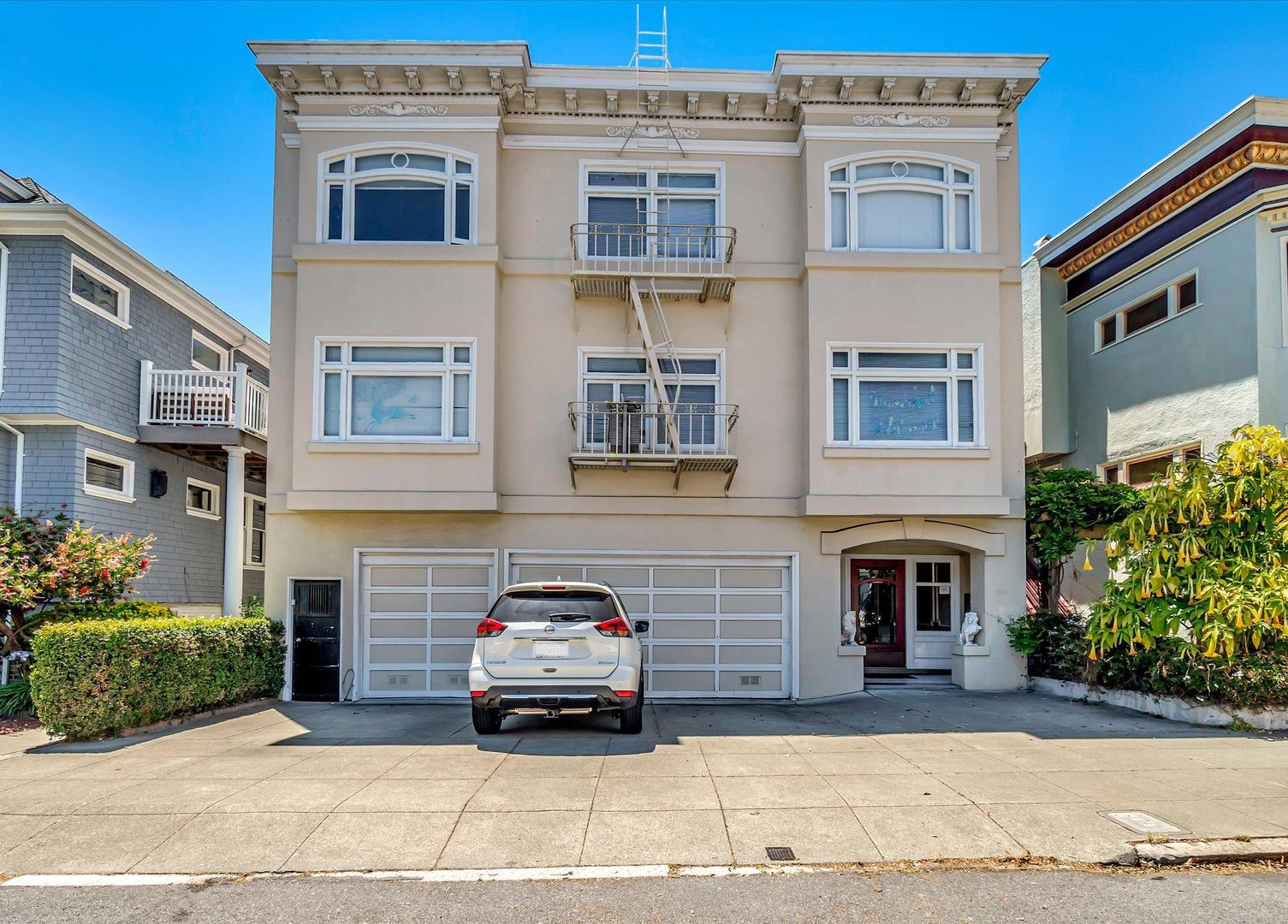 San Francisco Apartment: 9 Palm Avenue