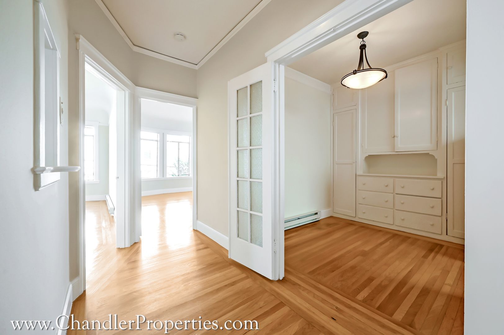 San Francisco Apartment: 3554 Pierce Street
