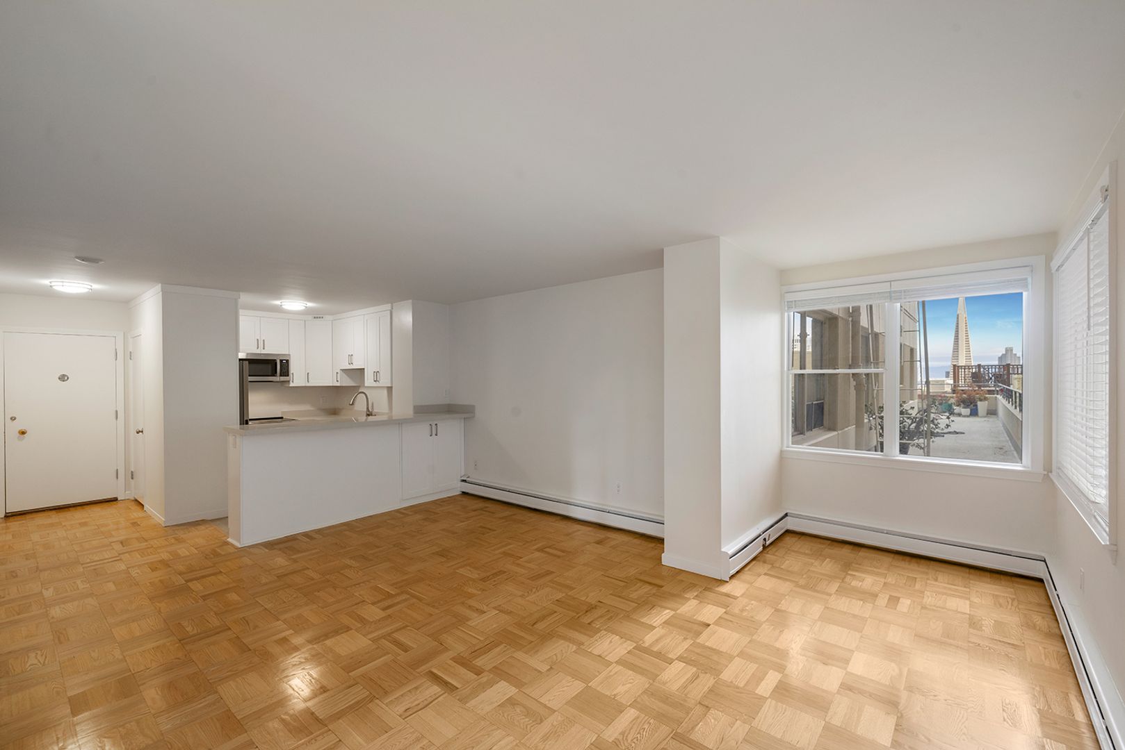 San Francisco Apartment: 1330 Jones Street