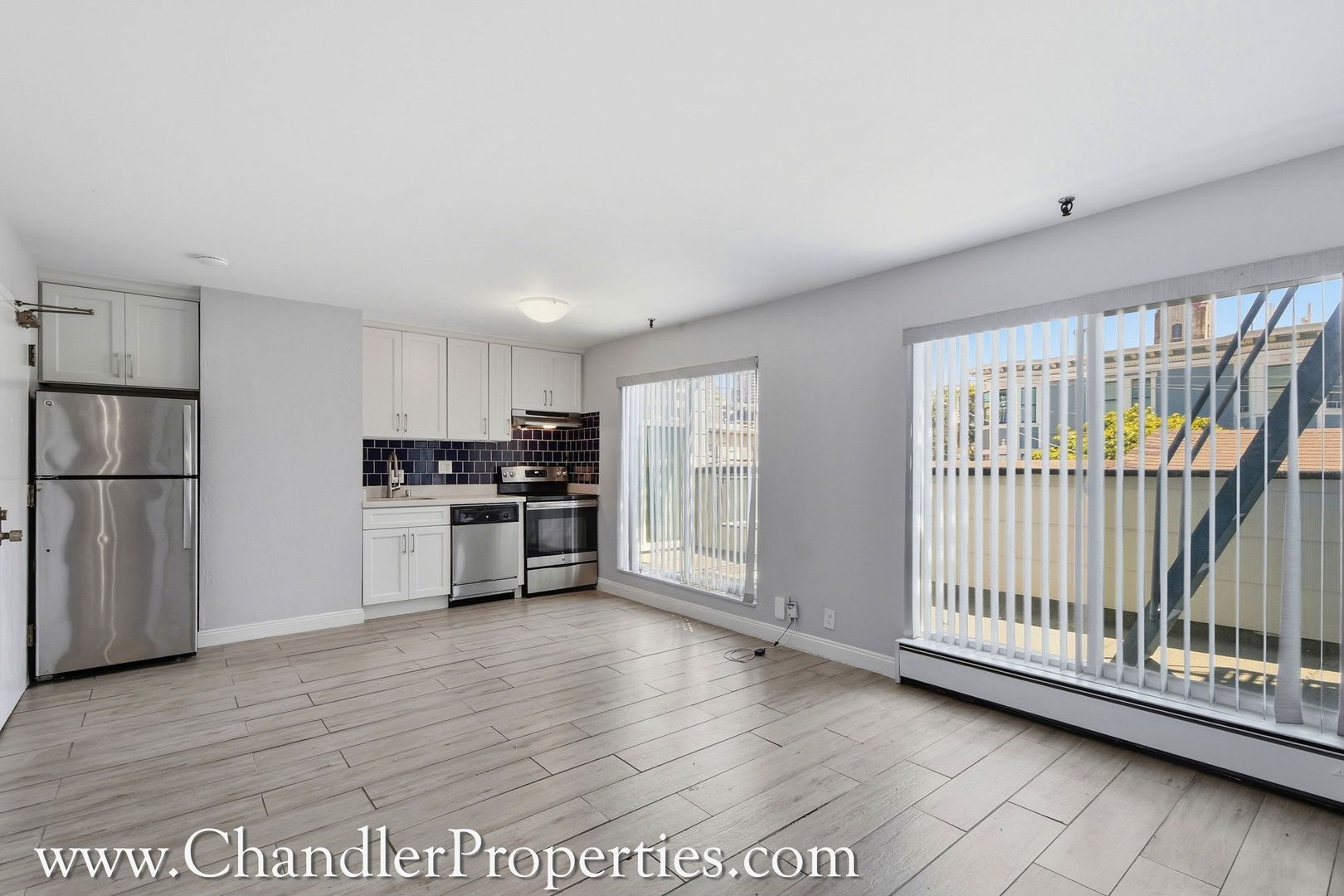 San Francisco Apartment: 2107 Larkin Street