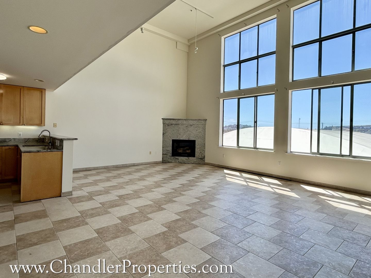 San Francisco Apartment: 2141 26th Street