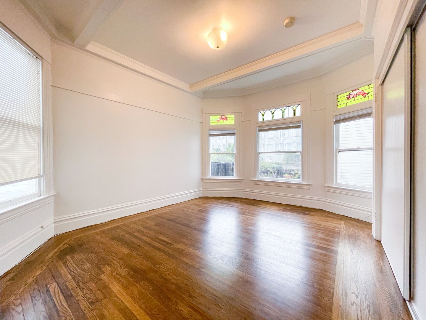 San Francisco Apartment: 1520 California Street