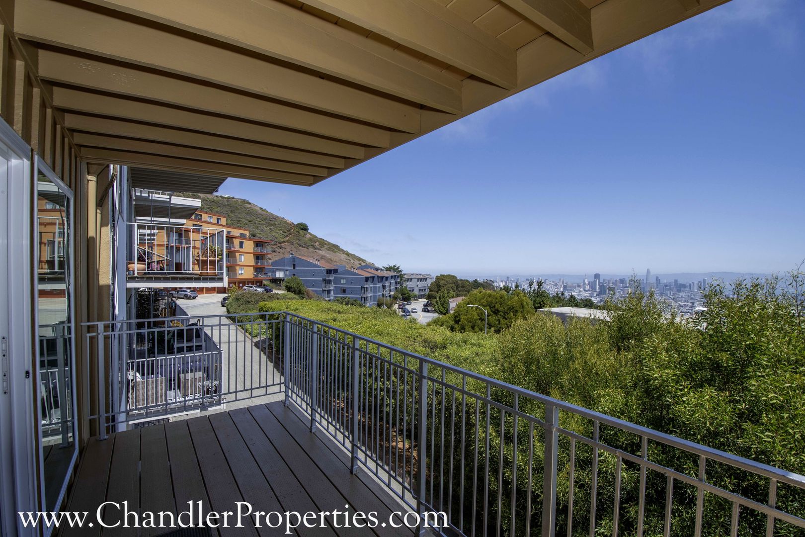 San Francisco Apartment: 60 Parkridge Drive