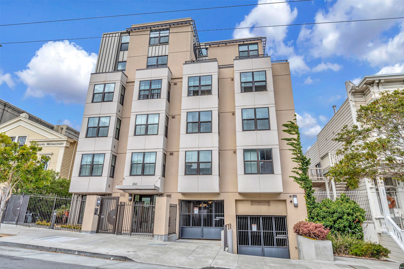 San Francisco Apartment: 1816 Eddy Street