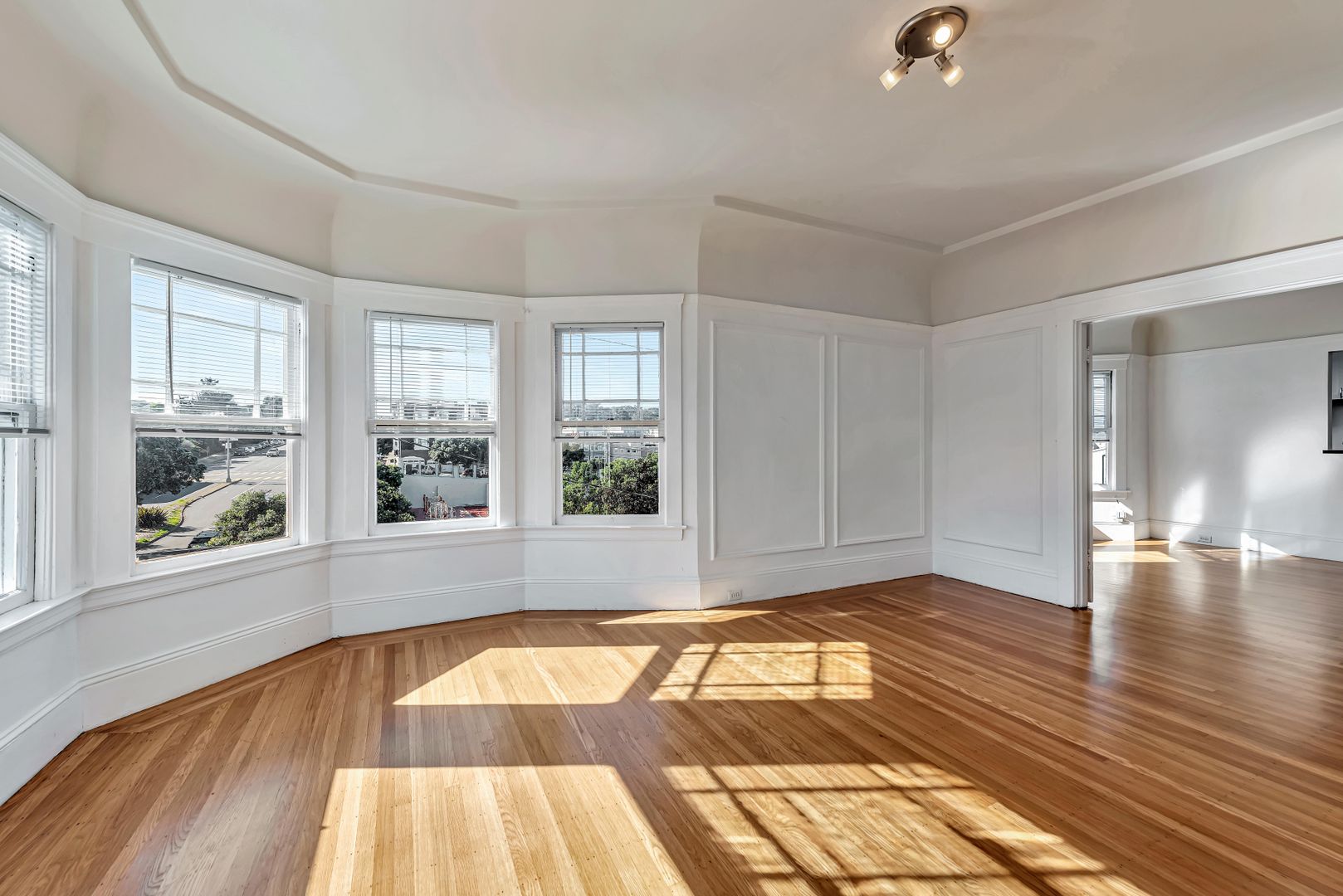 San Francisco Apartment: 494 29th Avenue