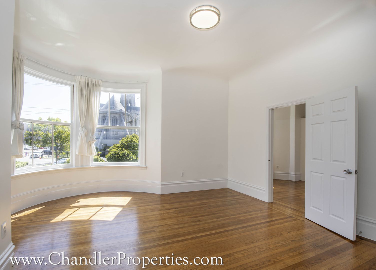 San Francisco Apartment: 2400-4 Bush Street