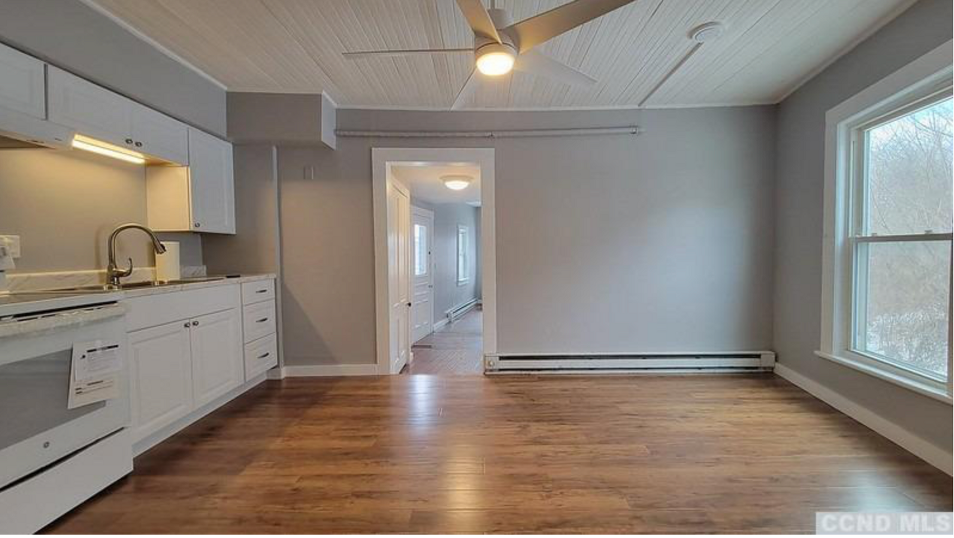 East Chatham Apartment: 1121 Route 295