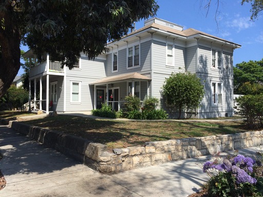 WALK TO DOWNTOWN, 5 BLOCKS TO SBCC, LIKE NEW CONDITION, WALK IN CLOSETS & MORE! – photo 1