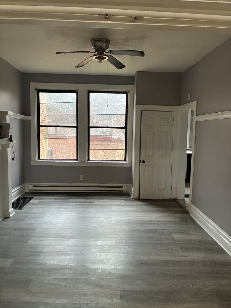 Pittsburgh Apartment: 3015 Ashlyn St