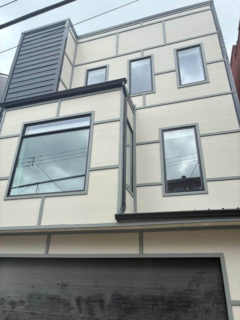 Pittsburgh House: 3115 Brereton St